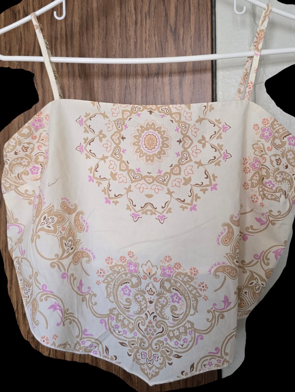 American Eagle Outfitters Cream Paisley Print Spaghetti Strap Cami